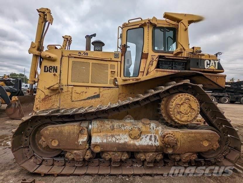 CAT D8N Гусеничные бульдозеры