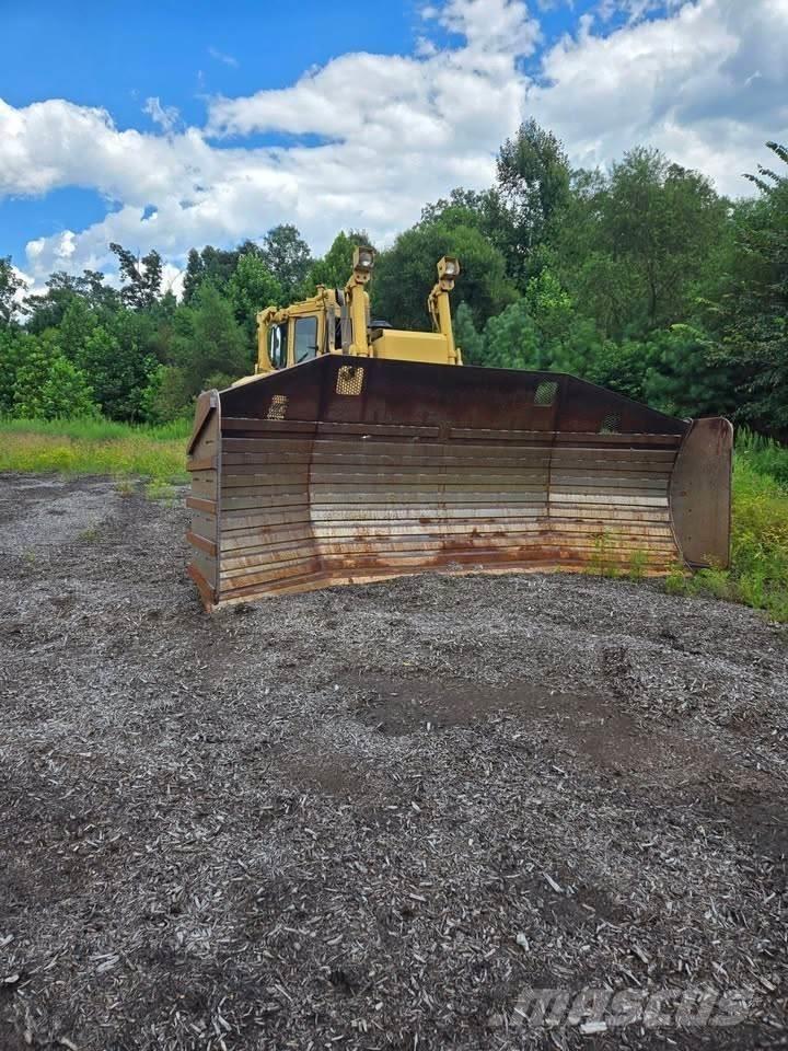 CAT D8N Гусеничные бульдозеры
