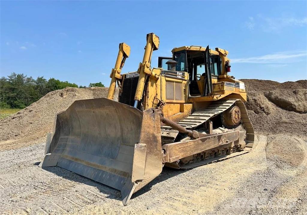 CAT D8N Гусеничные бульдозеры