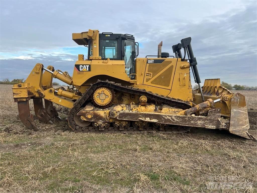 CAT D8T Гусеничные бульдозеры