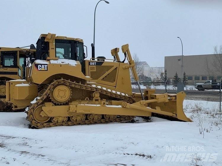 CAT D8T Гусеничные бульдозеры