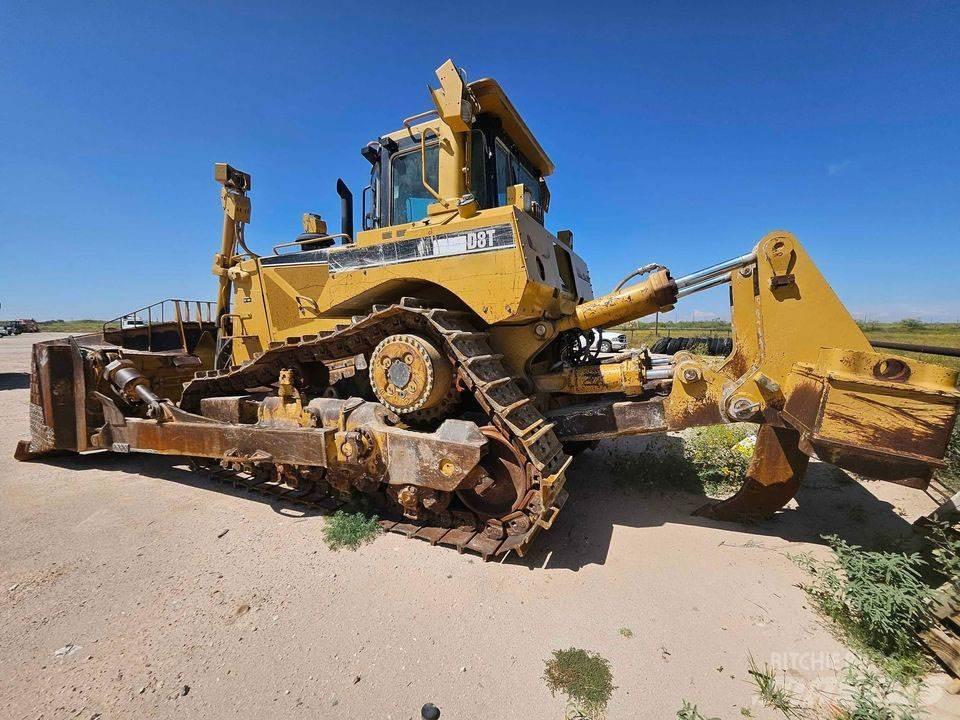 CAT D8T Гусеничные бульдозеры