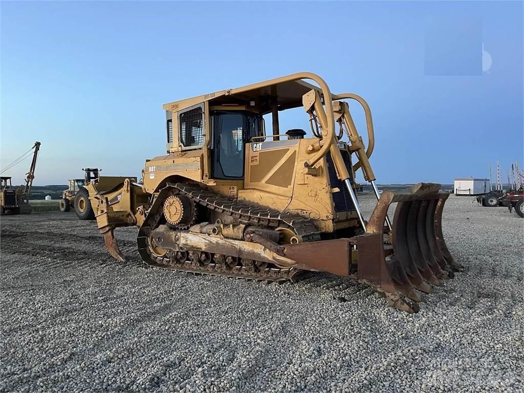CAT D8T A Гусеничные бульдозеры