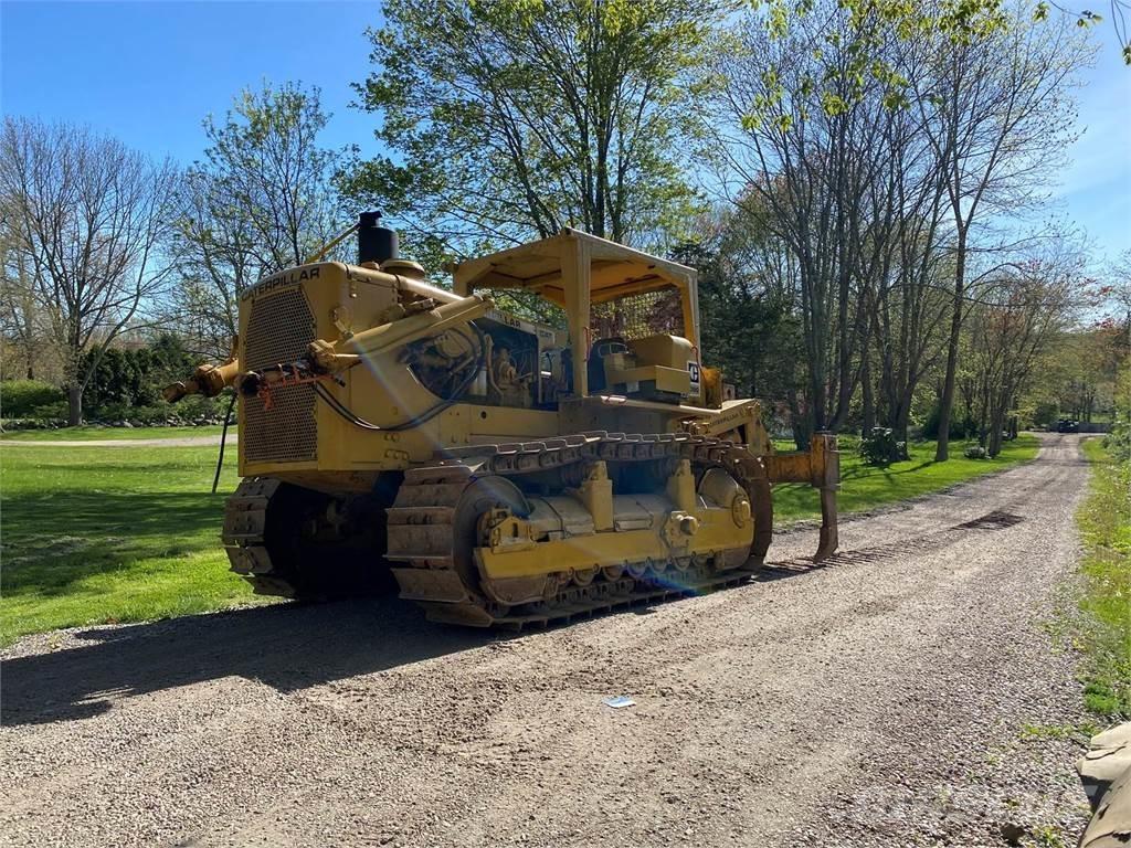 CAT D9G Гусеничные бульдозеры