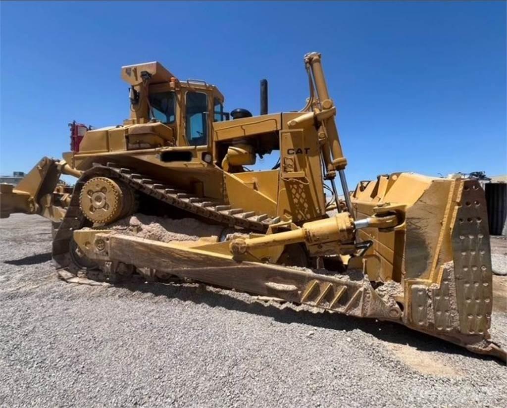 CAT D9L Гусеничные бульдозеры
