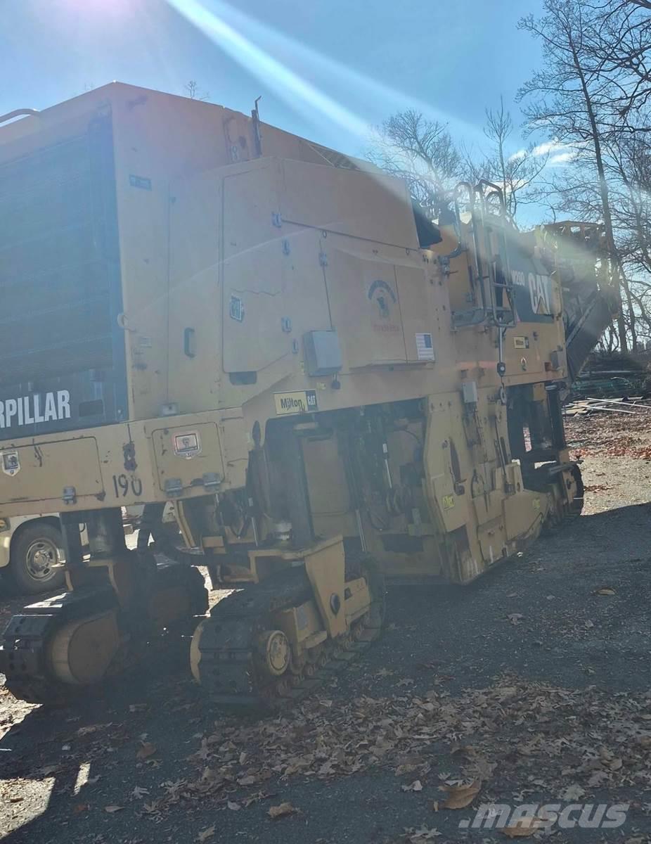 CAT PM200 Дорожные фрезы