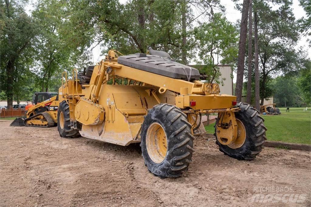 CAT RM300 Уплотнители грунта