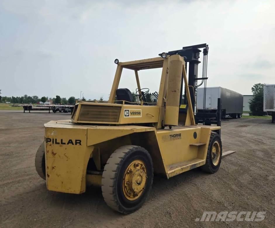 CAT V225B Другие складские механизмы