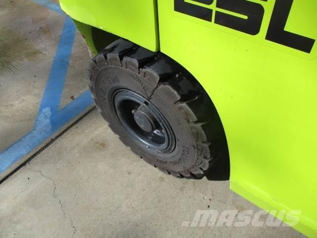 Clark S25L Другие складские механизмы