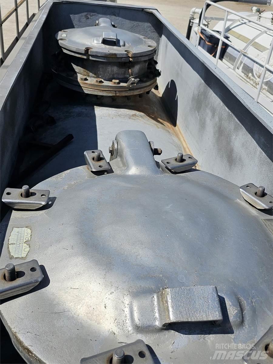  Comptank Прицепы-цистерны