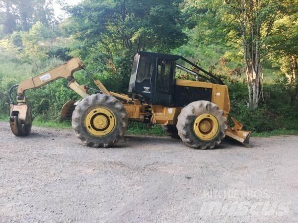  CTR 950B Трелевочные трактора