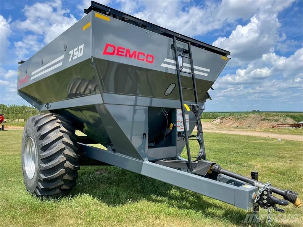Demco 750 Прицепы перегрузчики зерна