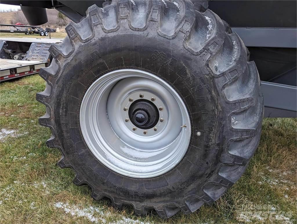 Demco 850 Прицепы перегрузчики зерна