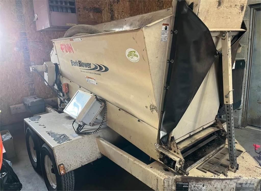 Finn BB302 Комбинированные дорожные машины