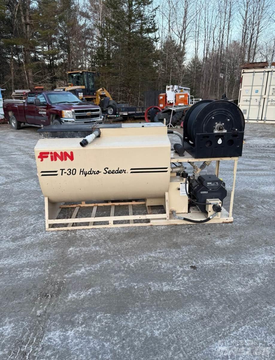 Finn T30 Кормосмесители