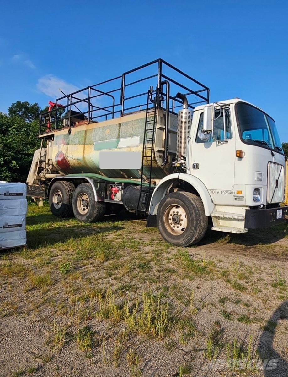 Finn T330 Кормосмесители