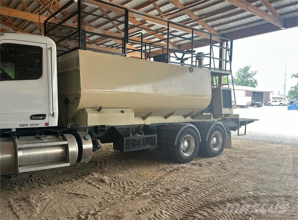 Finn T330 Кормосмесители