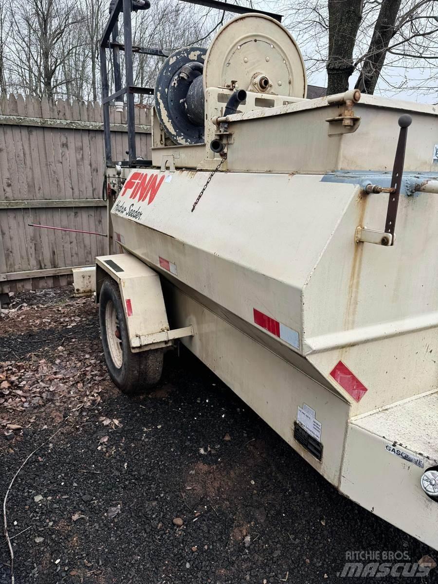 Finn T60T Кормосмесители
