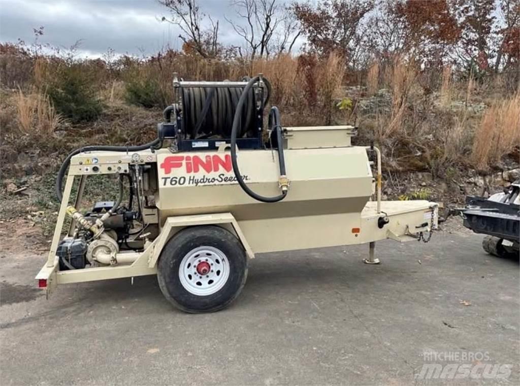 Finn T60T Кормосмесители