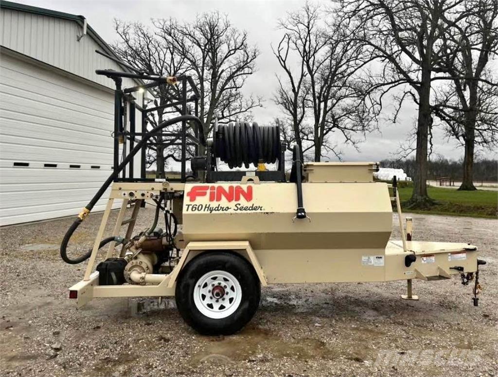 Finn T60T Кормосмесители