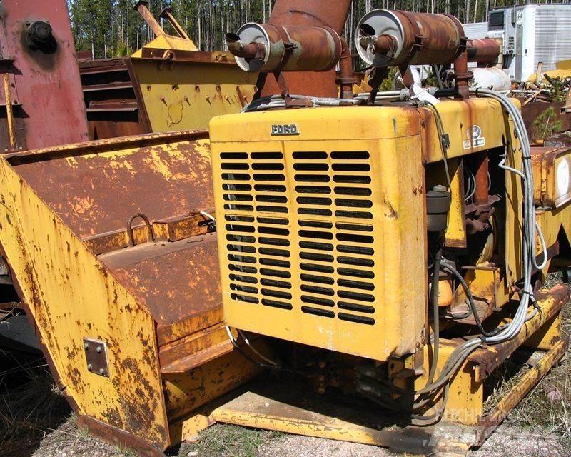 Ford 409-3 Снежные отвалы и плуги