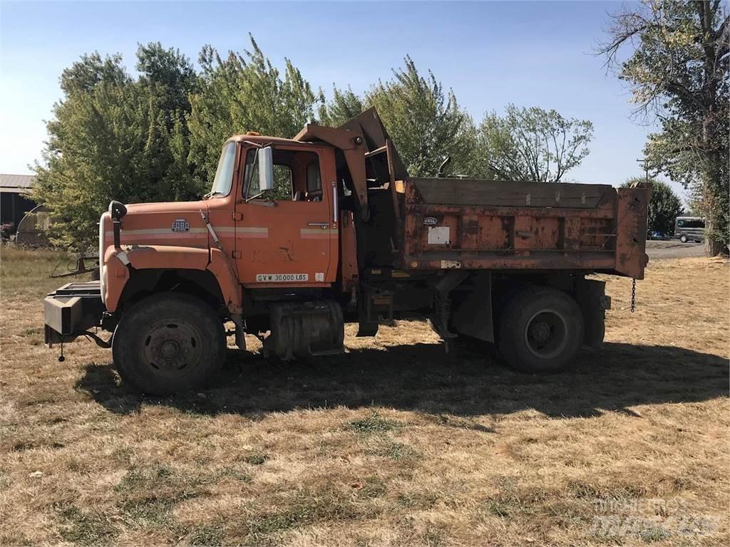 Ford 8000 Грузовики-Самосвалы