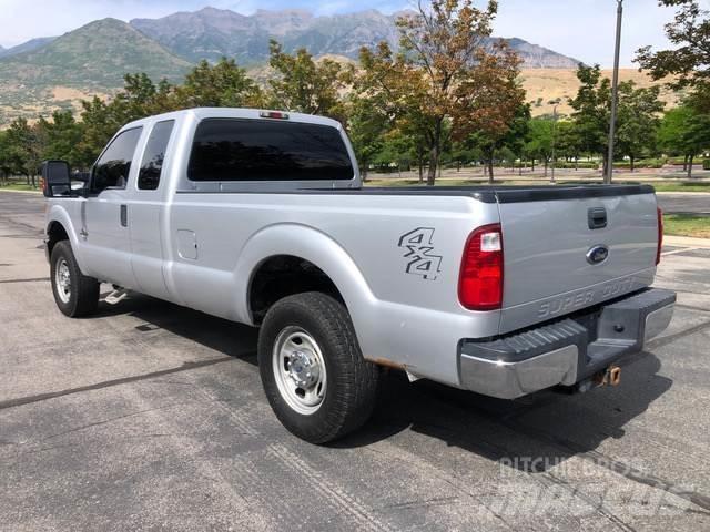 Ford F-250 Бортовые фургоны