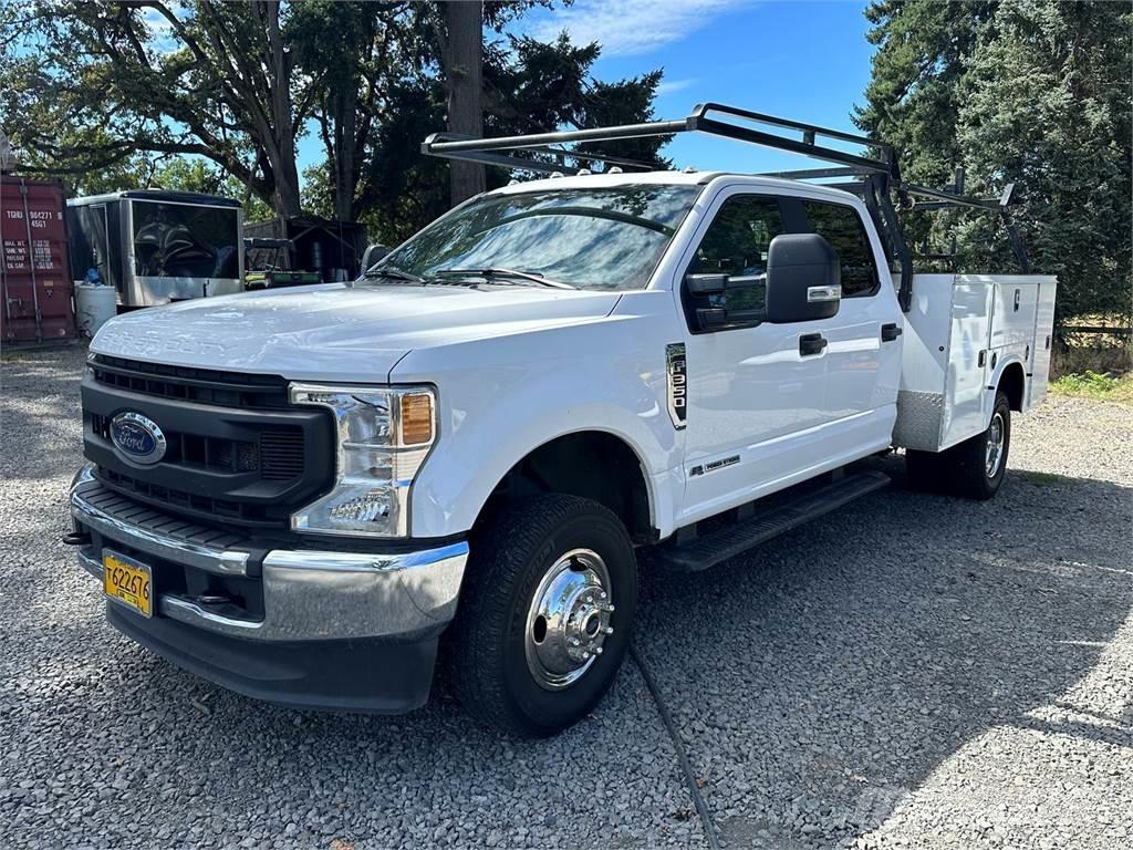 Ford F-350 Комбинированные дорожные машины