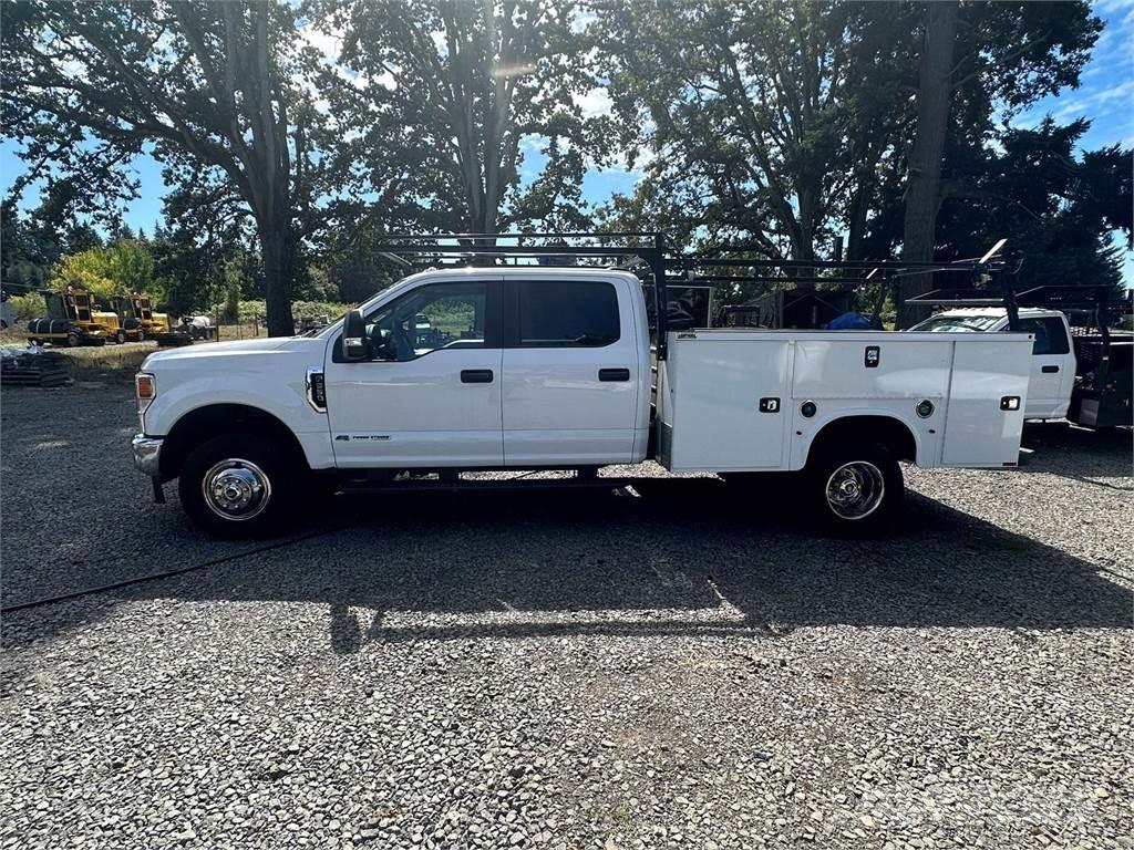 Ford F-350 Комбинированные дорожные машины