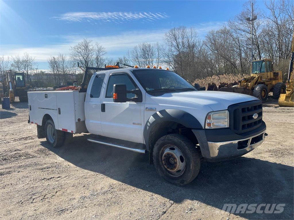 Ford F-450 Комбинированные дорожные машины
