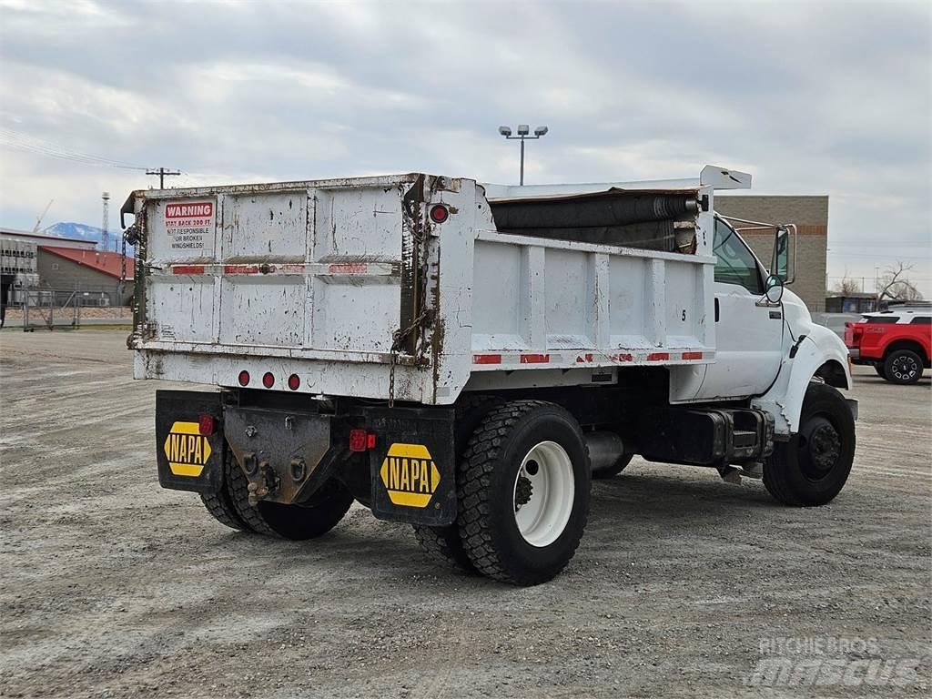 Ford F-650 Грузовики-Самосвалы