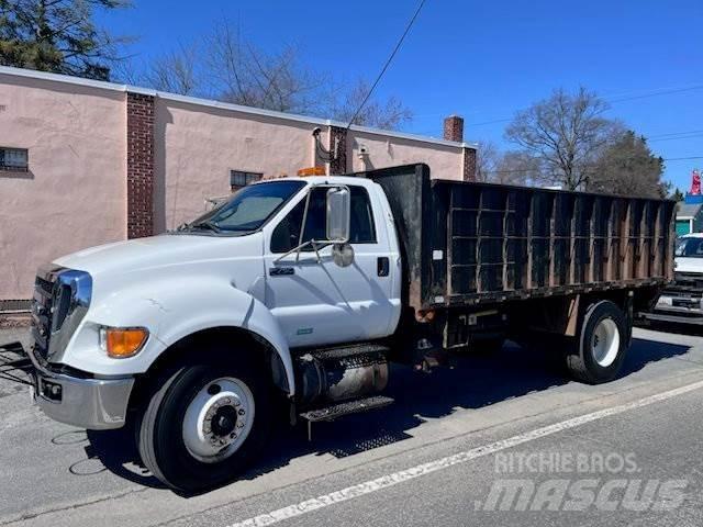 Ford F-750 Грузовики-Самосвалы