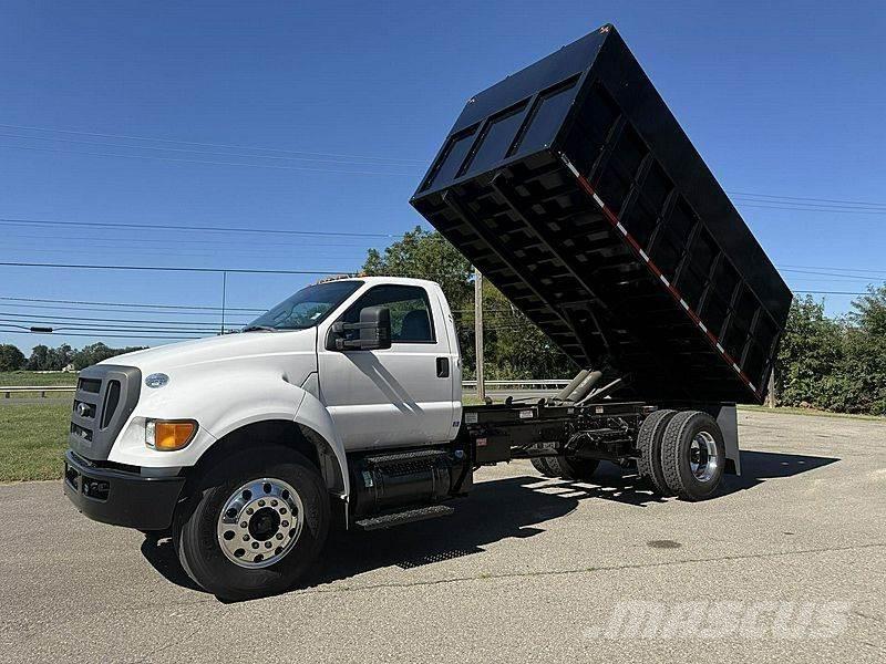Ford F-750 Грузовики-Щеповозы