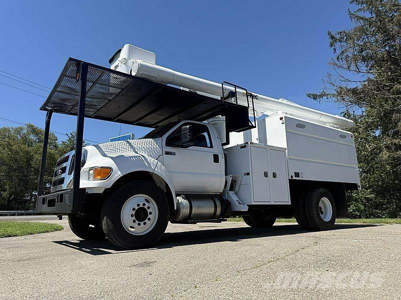 Ford F-750 Автовышки