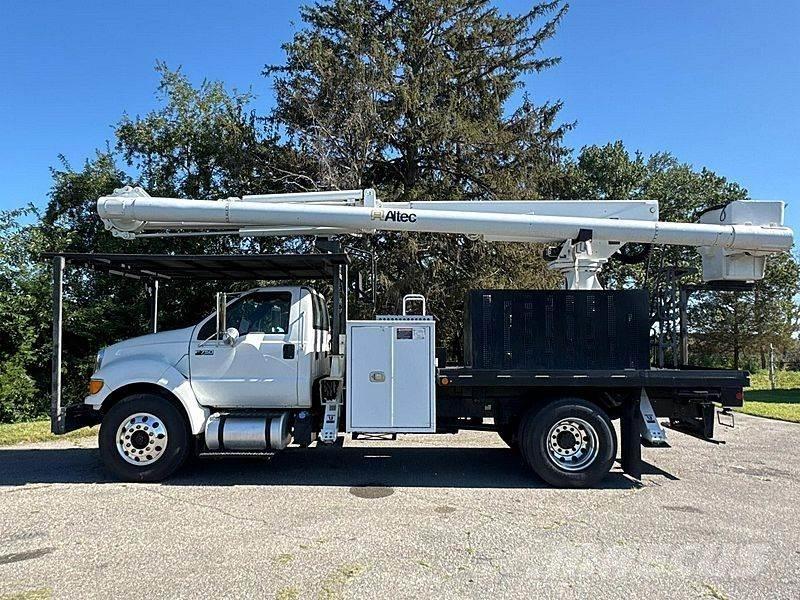 Ford F-750 Автовышки