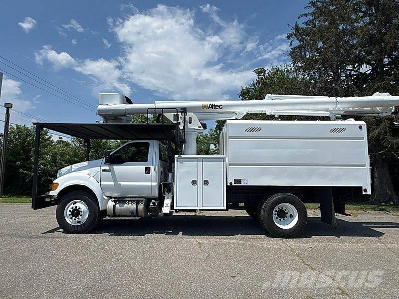 Ford F-750 Автовышки
