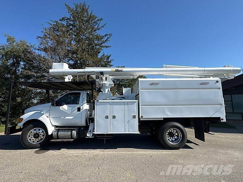 Ford F-750 Автовышки