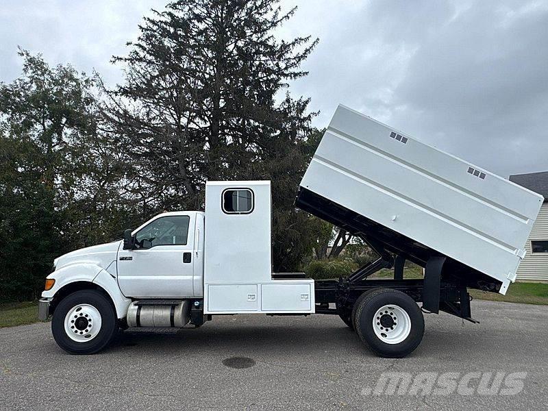 Ford F-750 Грузовики-Щеповозы