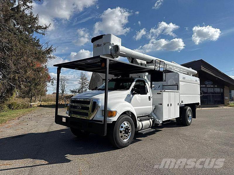 Ford F-750 Автовышки
