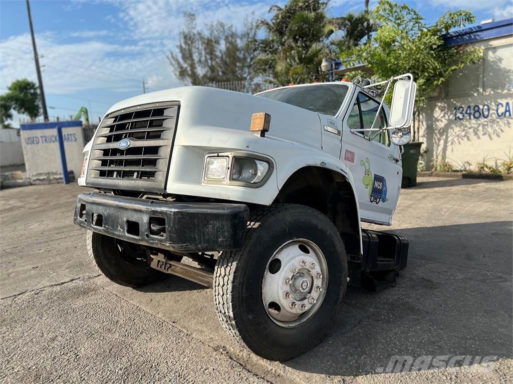 Ford F-800 Коммерческий транспорт - Другие