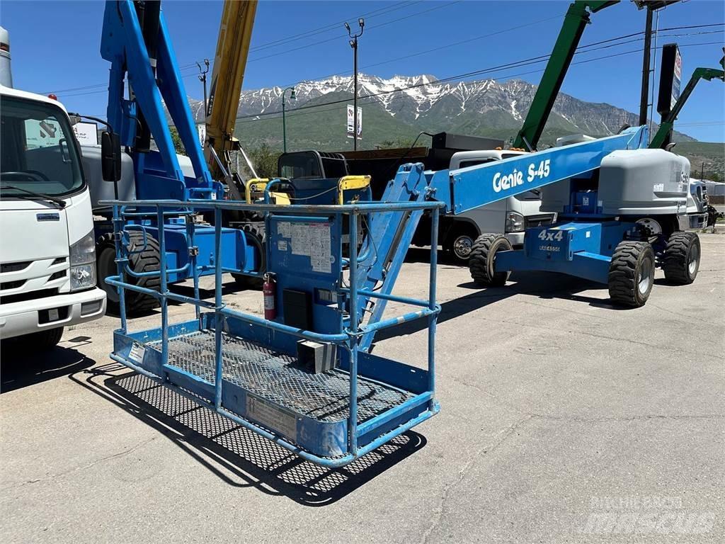 Genie S-45 Телескопические подъемники