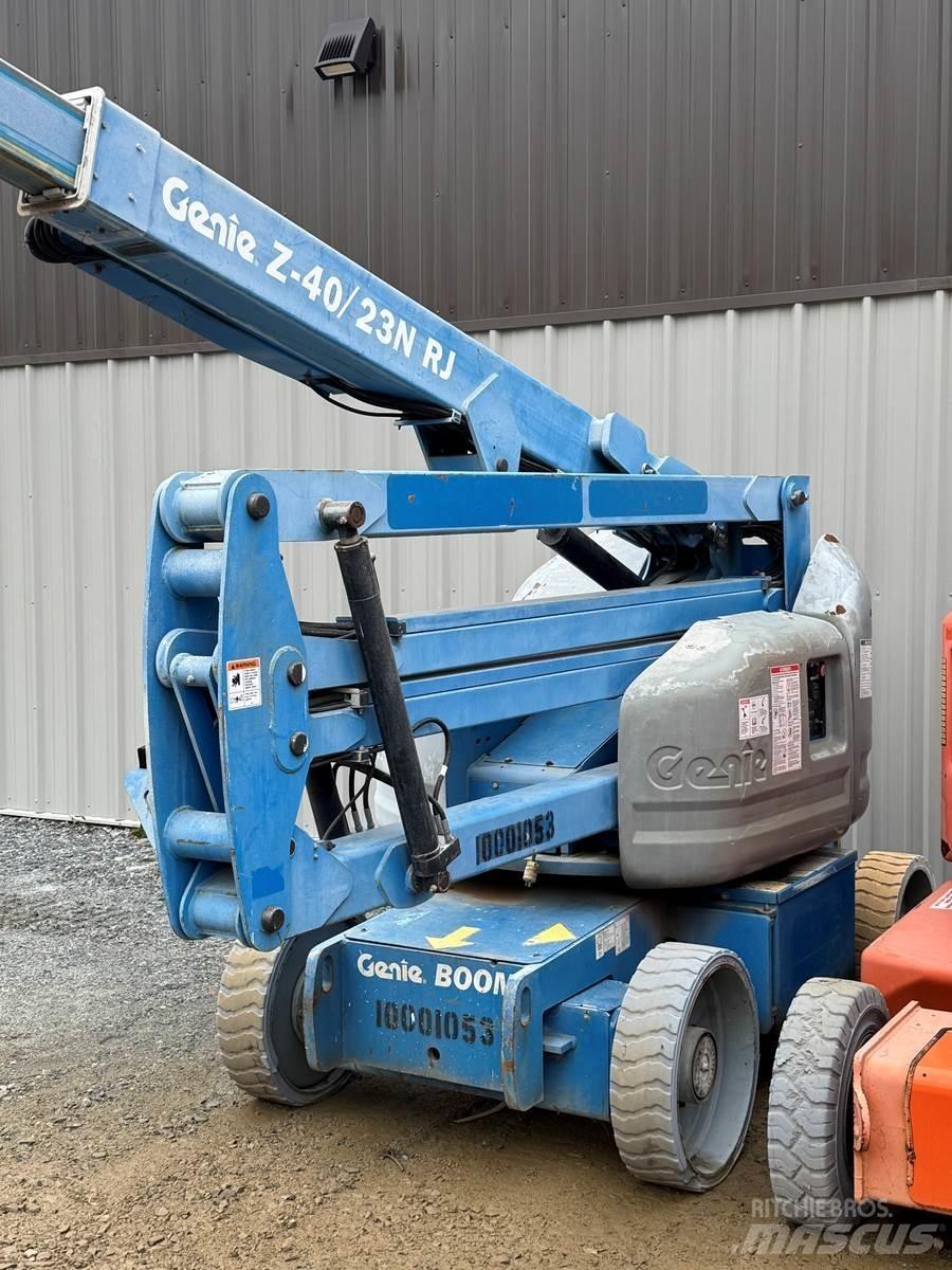 Genie Z45 Коленчатые подъемники