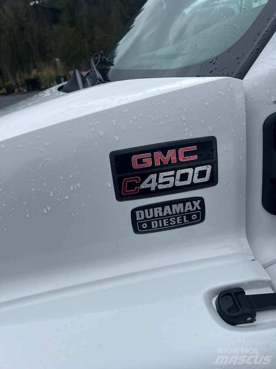 GMC 4500 Комбинированные дорожные машины