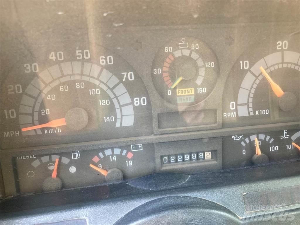 GMC 7500 Грузовики-цистерны