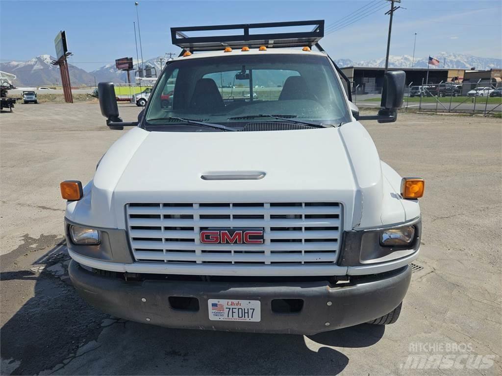 GMC C5500 Грузовики-платформы/боковая разгрузка