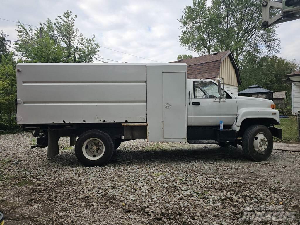 GMC C6000 Грузовики-Щеповозы