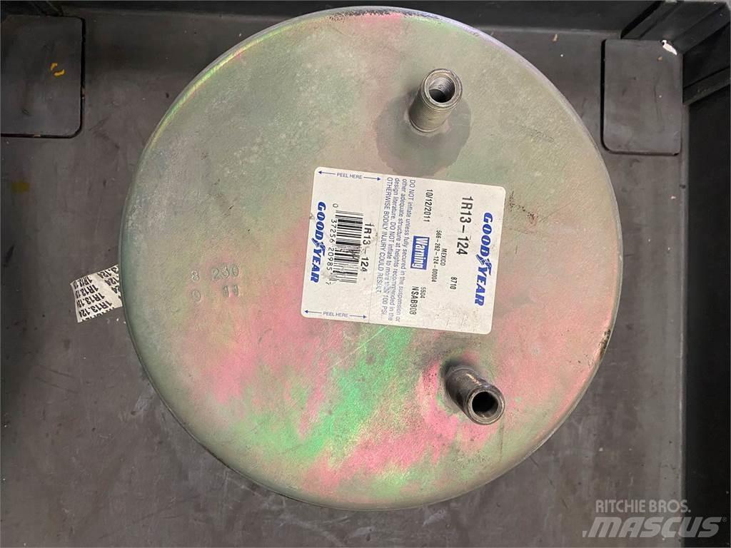 Goodyear  Коммерческий транспорт - Другие
