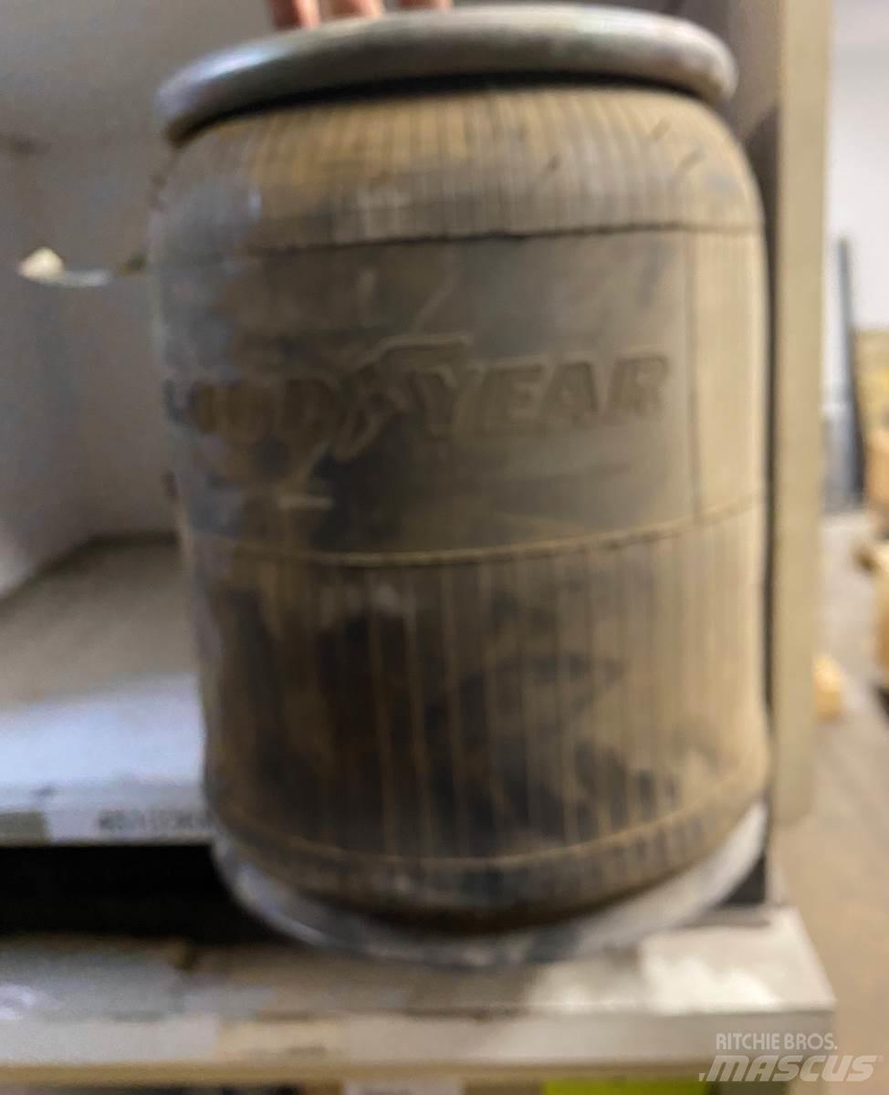 Goodyear  Коммерческий транспорт - Другие
