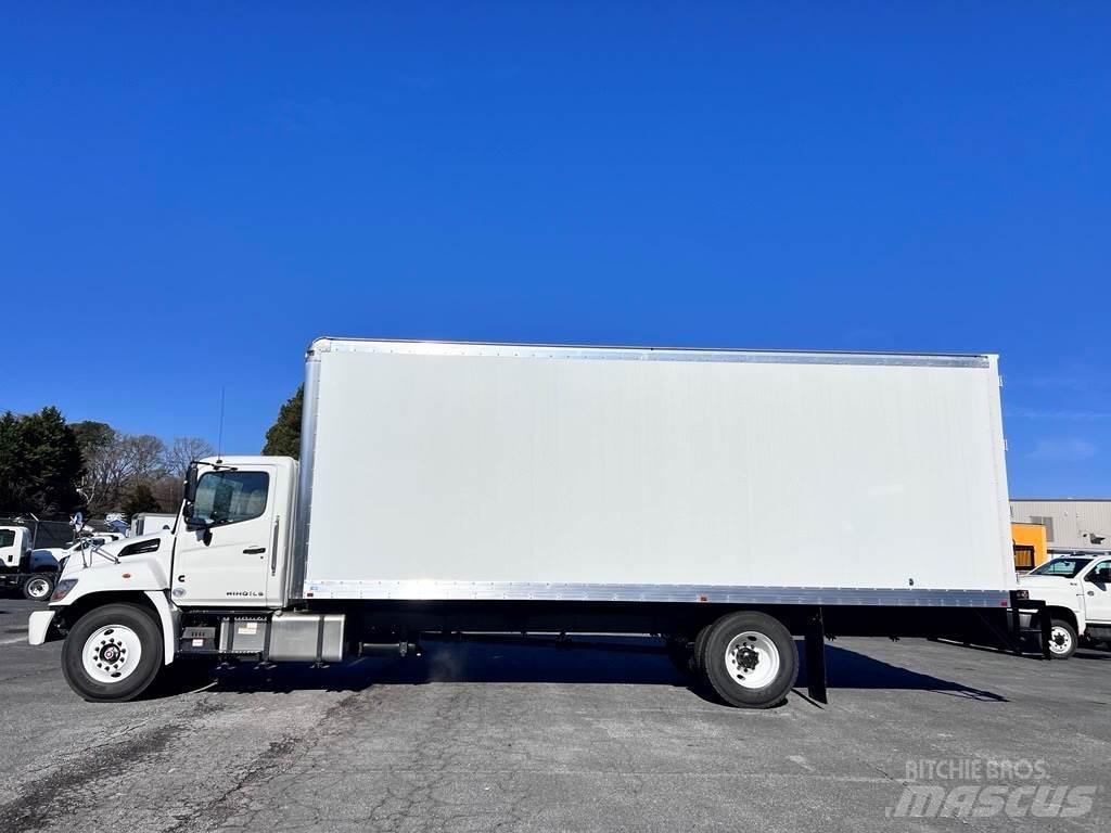 Hino L6 Грузовики-Фургоны