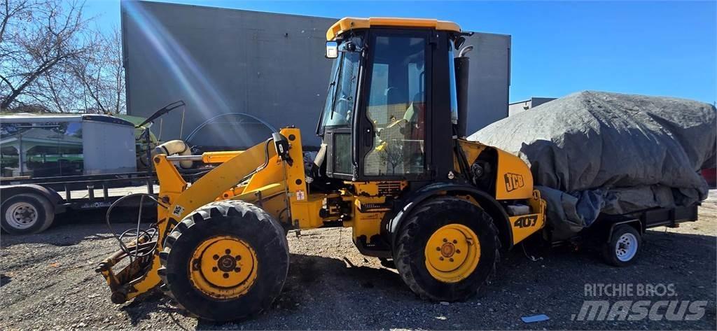 JCB 407 Фронтальные погрузчики